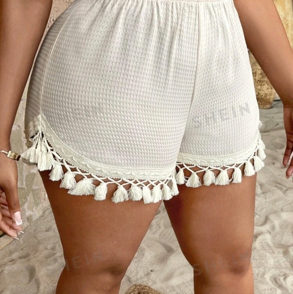 Shein, NWT, tassel knit shorts - Picture 4 of 4